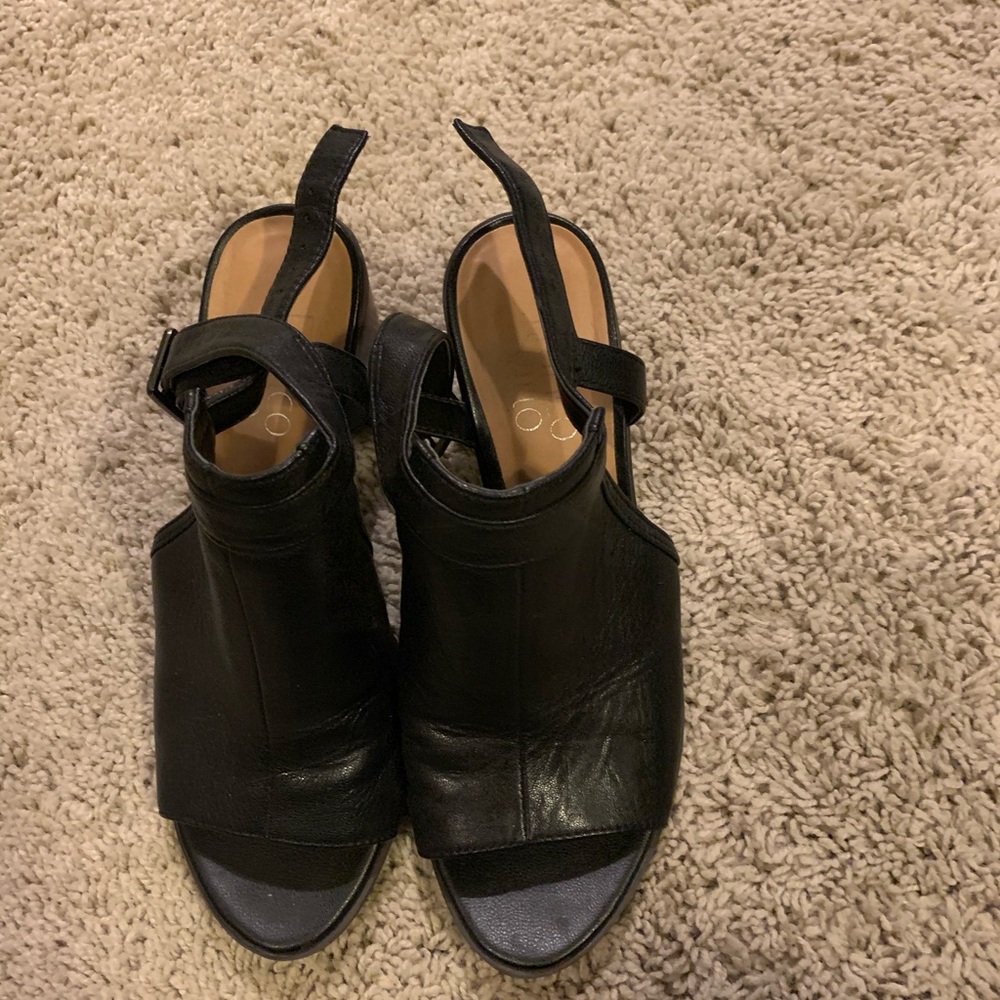 Black sandals
